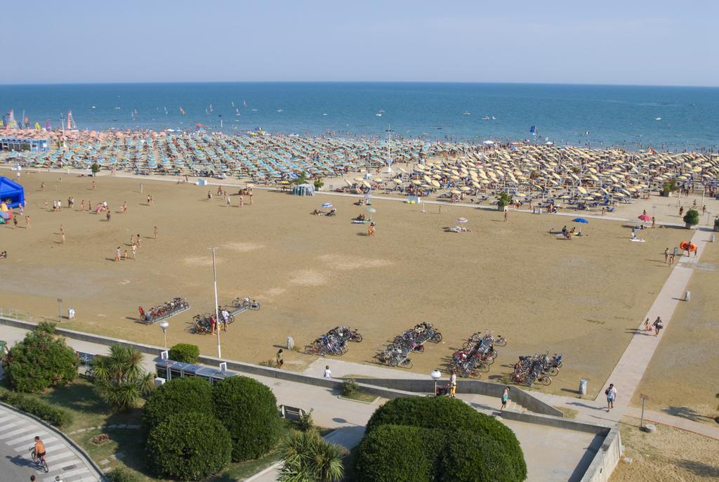Appartamenti Sole Bibione Exterior photo